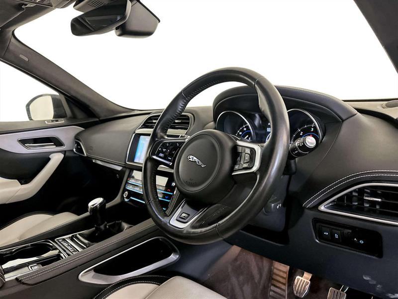 Used Jaguar F-Pace 2019 for sale - 77161062: Photo 16