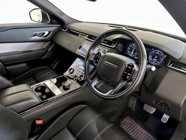 Used Land Rover Range Rover Velar 2018 for sale - 76067637: Photo 15
