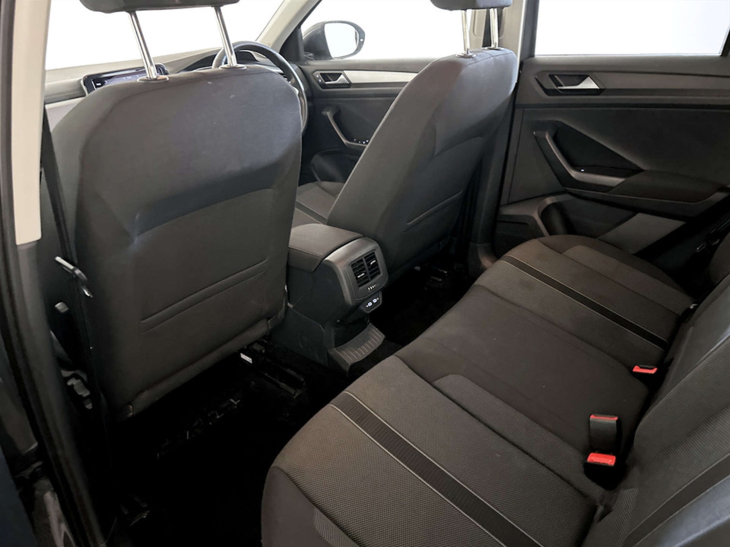 Used Volkswagen T-Roc 2023 for sale - 77681195: Photo 14