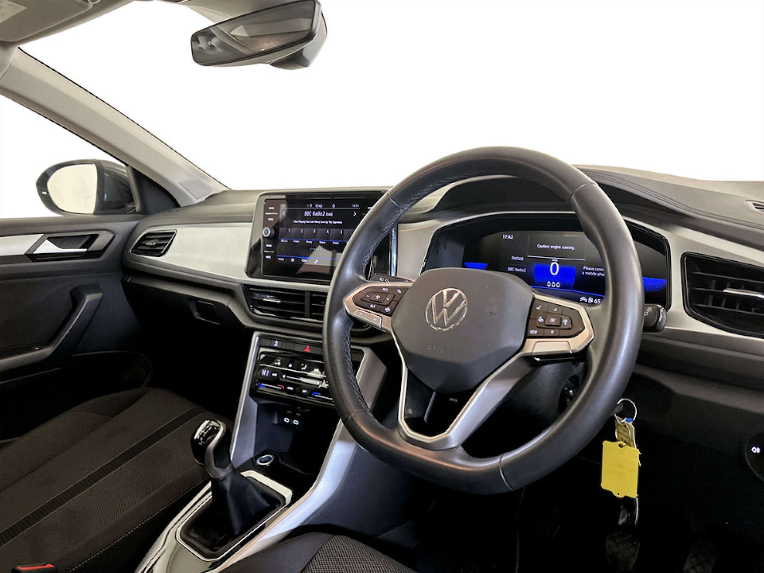 Used Volkswagen T-Roc 2023 for sale - 77681195: Photo 16