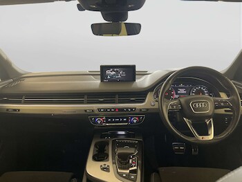 Used Audi Q7 2018 for sale - 78367198: Photo