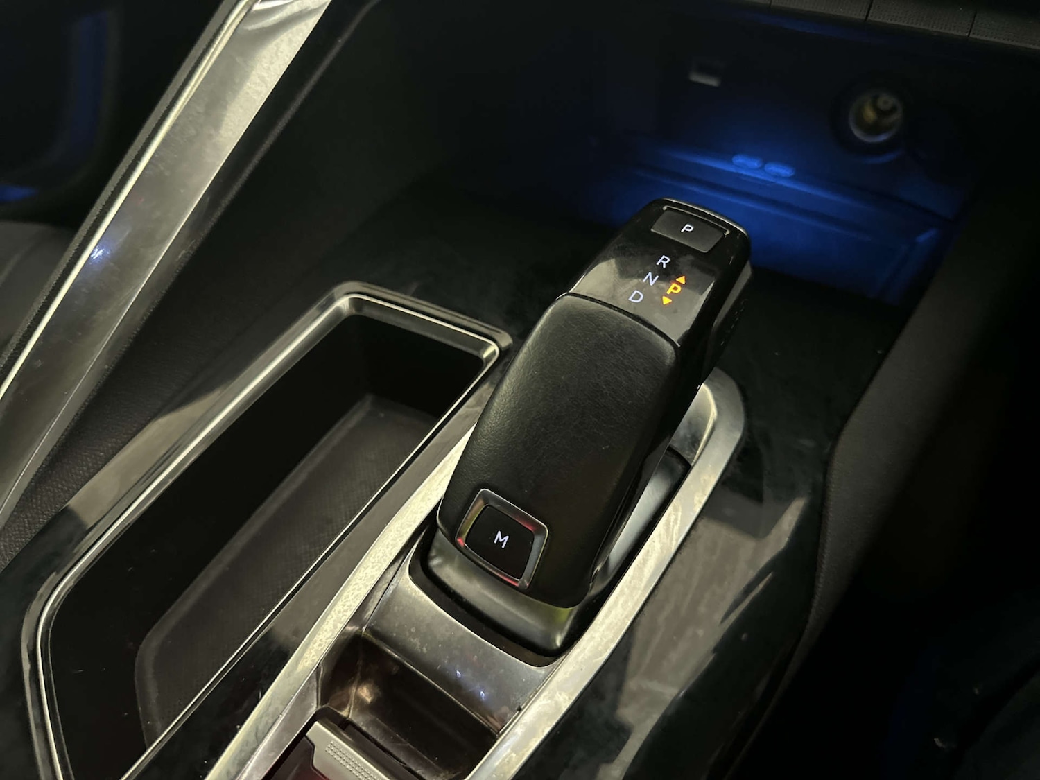 Used Peugeot 3008 2017 for sale - 77937217: Photo 23