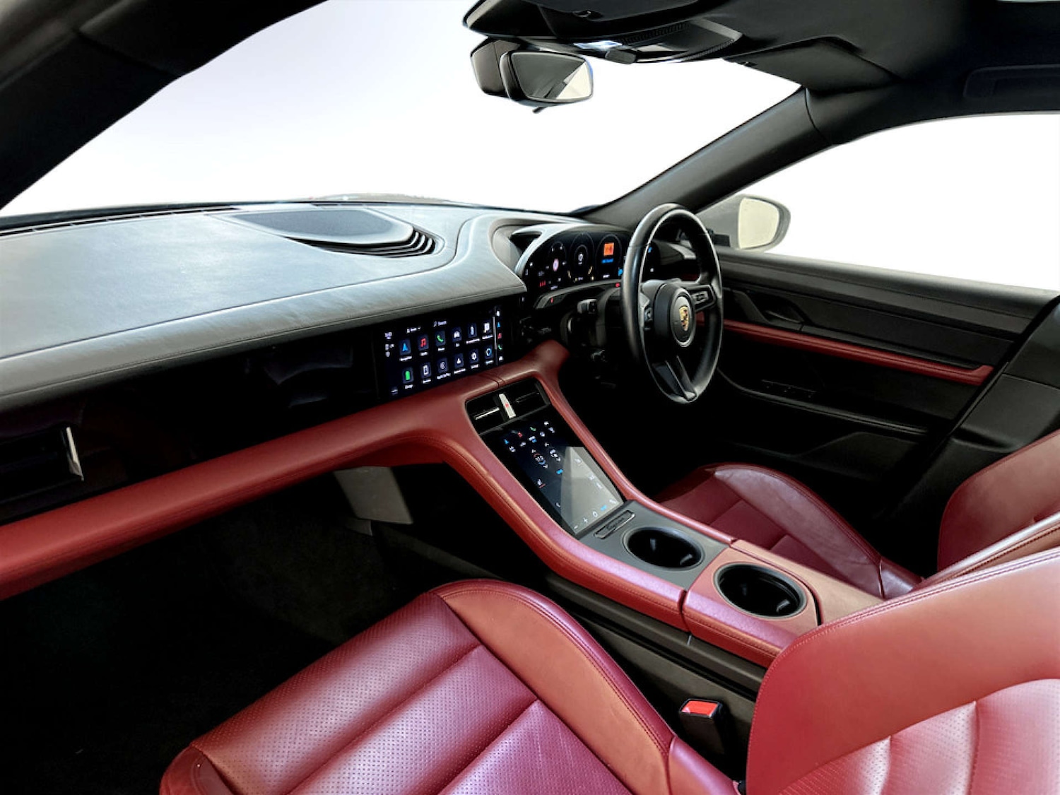 Used Porsche Taycan 2021 for sale - 77745454: Photo 12