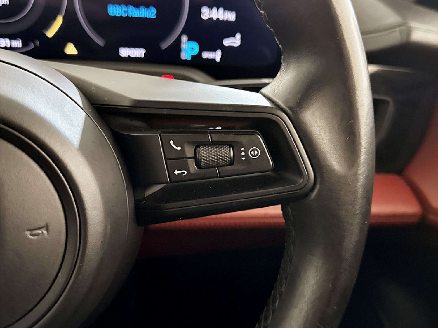 Used Porsche Taycan 2021 for sale - 77745454: Photo 19