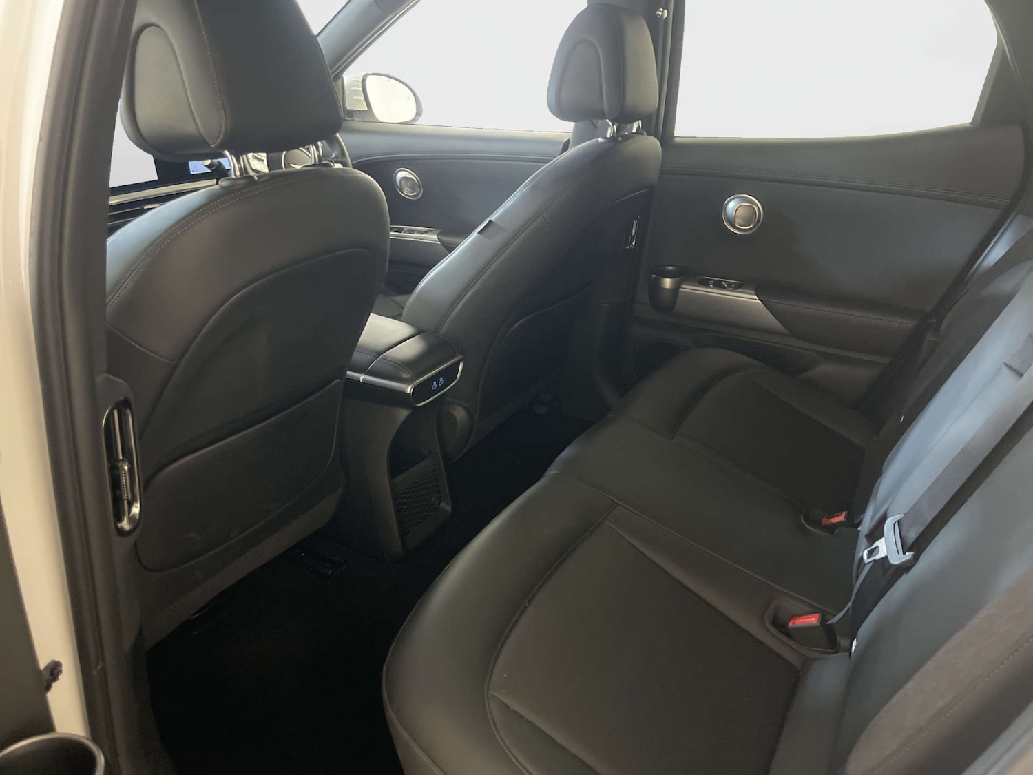 Used Genesis GV60 2023 for sale - 78068220: Photo 14