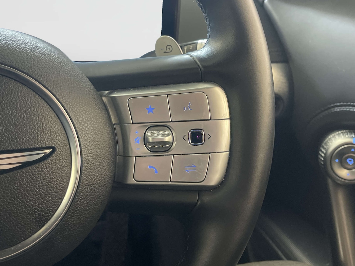 Used Genesis GV60 2023 for sale - 78068220: Photo 19