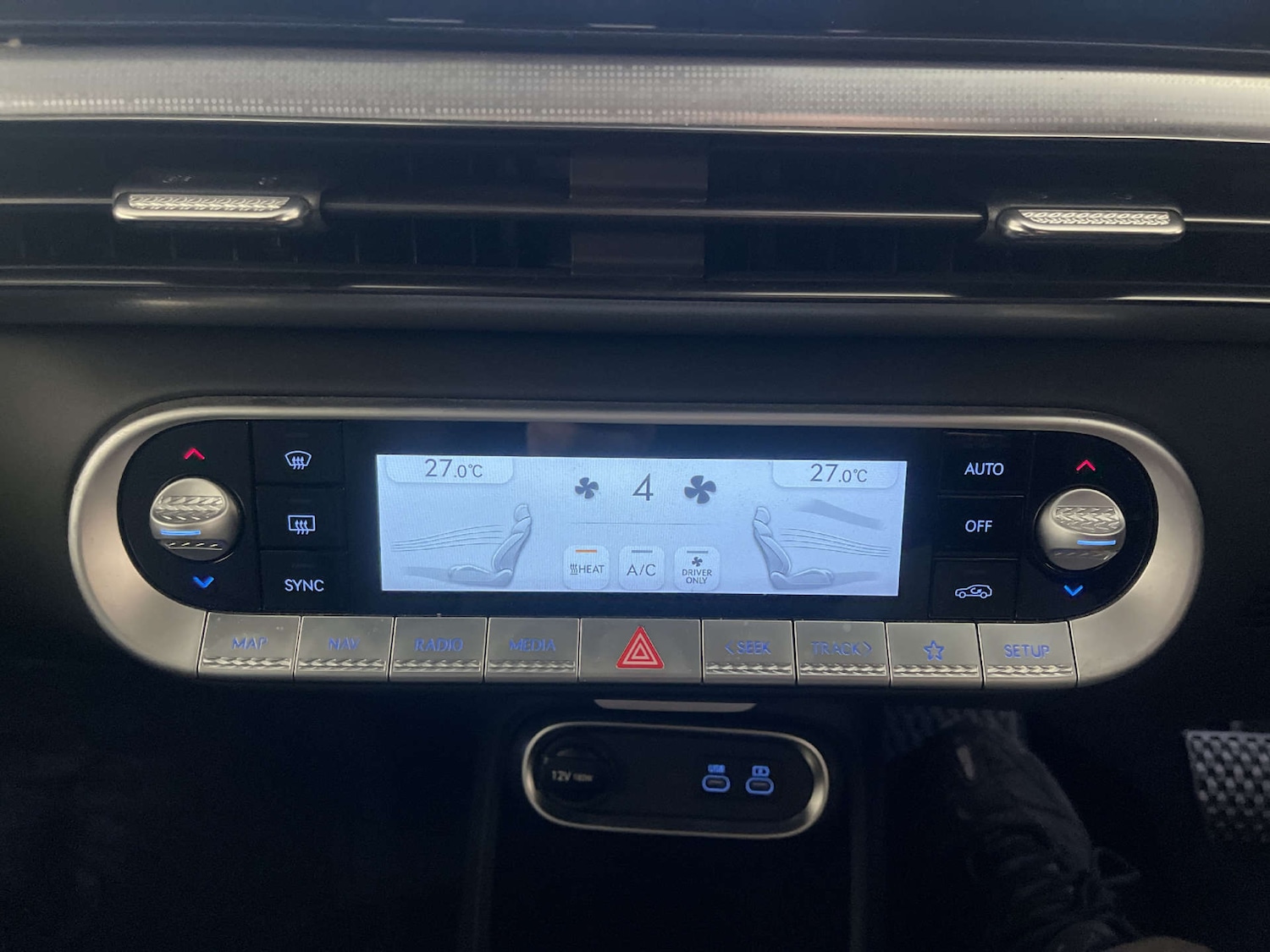 Used Genesis GV60 2023 for sale - 78068220: Photo 26