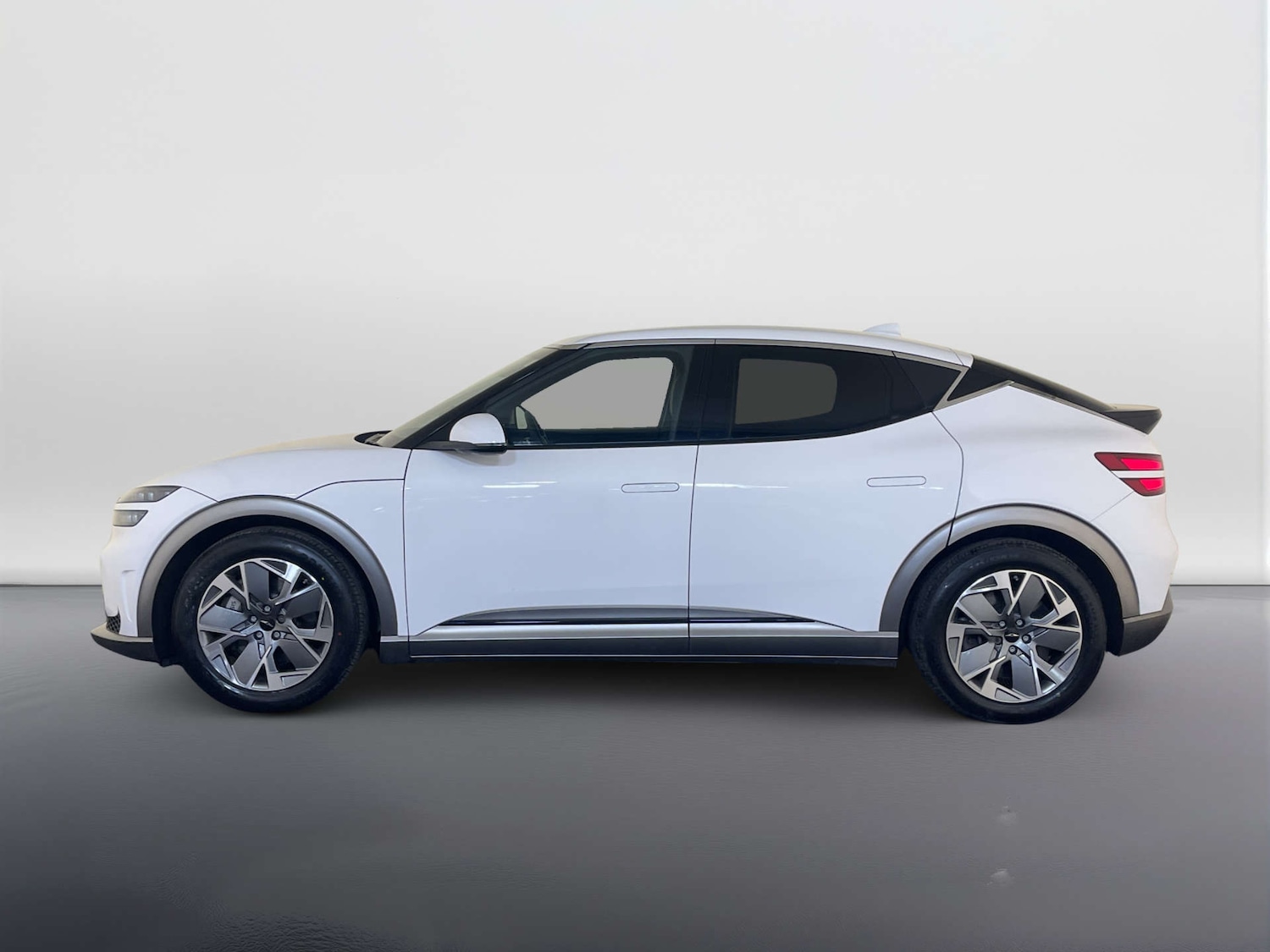 Used Genesis GV60 2023 for sale - 78068220: Photo 7