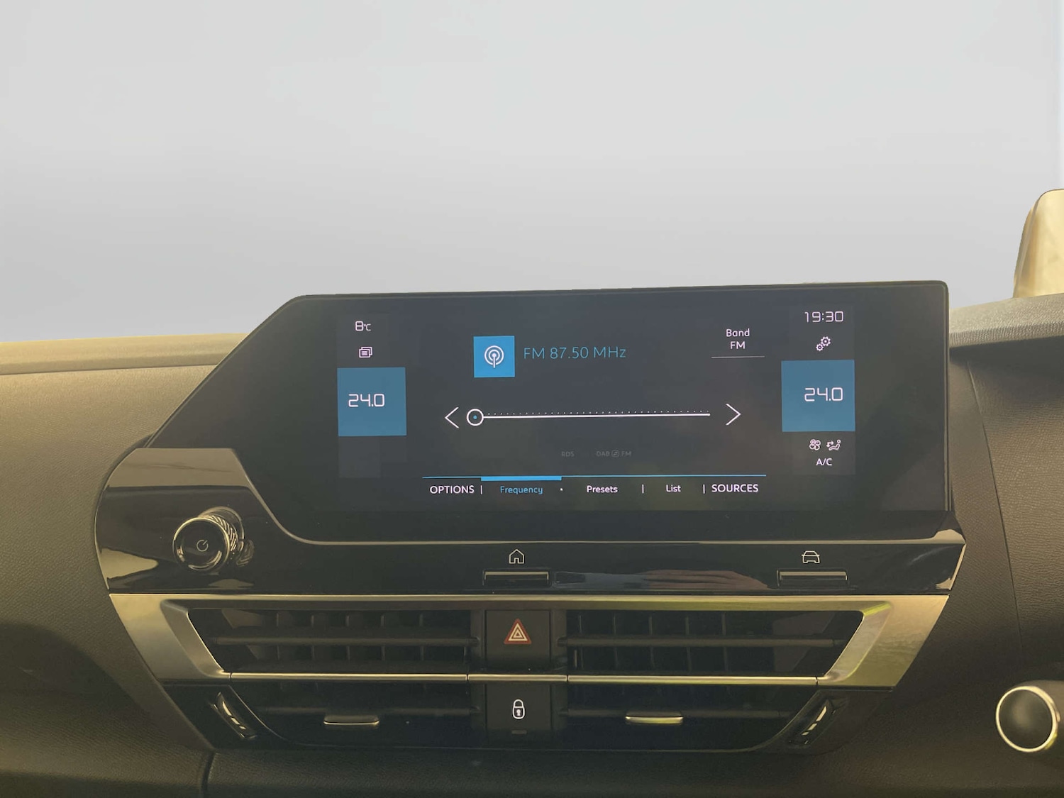 Used Citroen C4 2022 for sale - 78032011: Photo 21