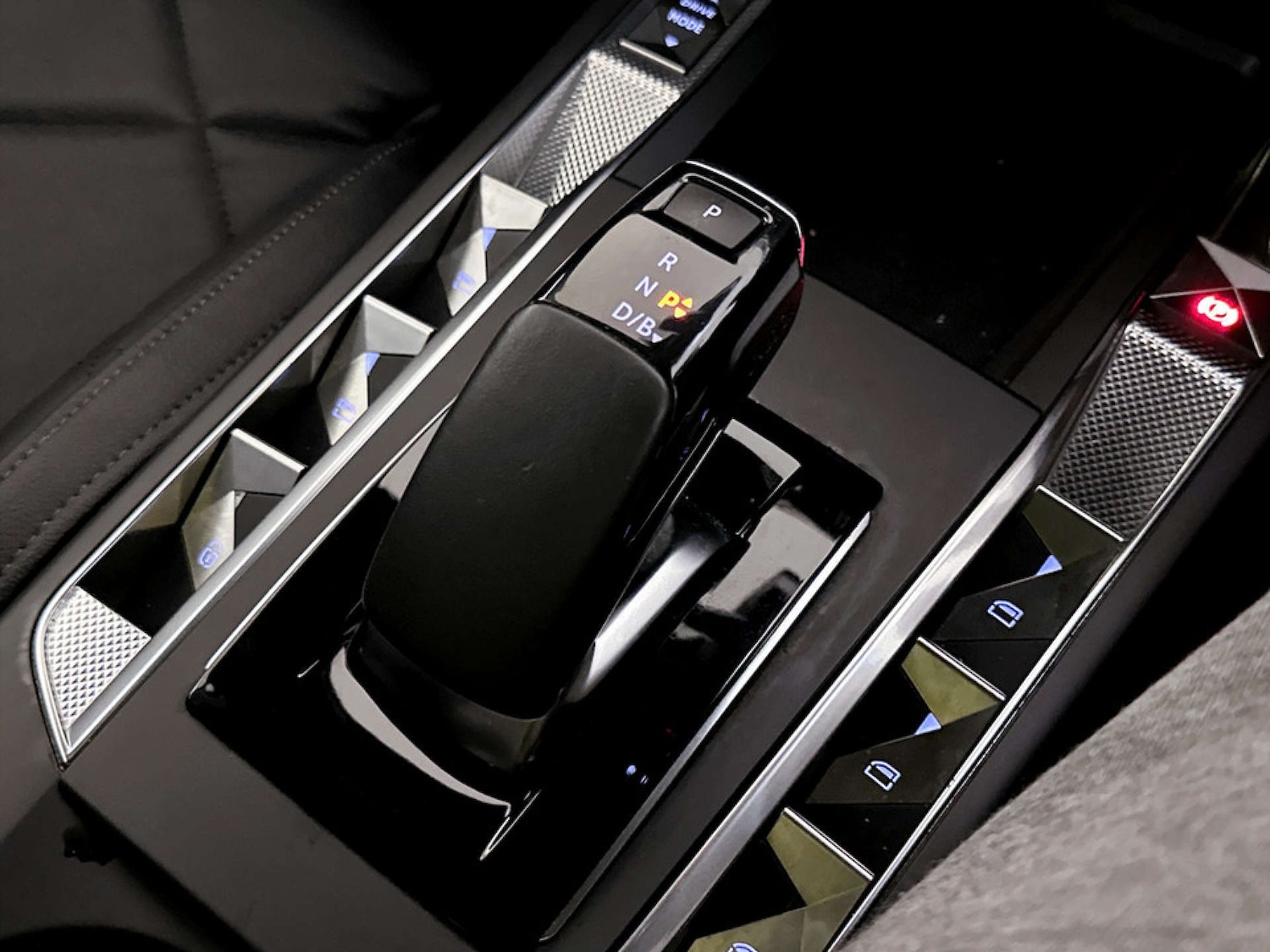 Used DS Automobiles DS 3 2021 for sale - 77185329: Photo 25