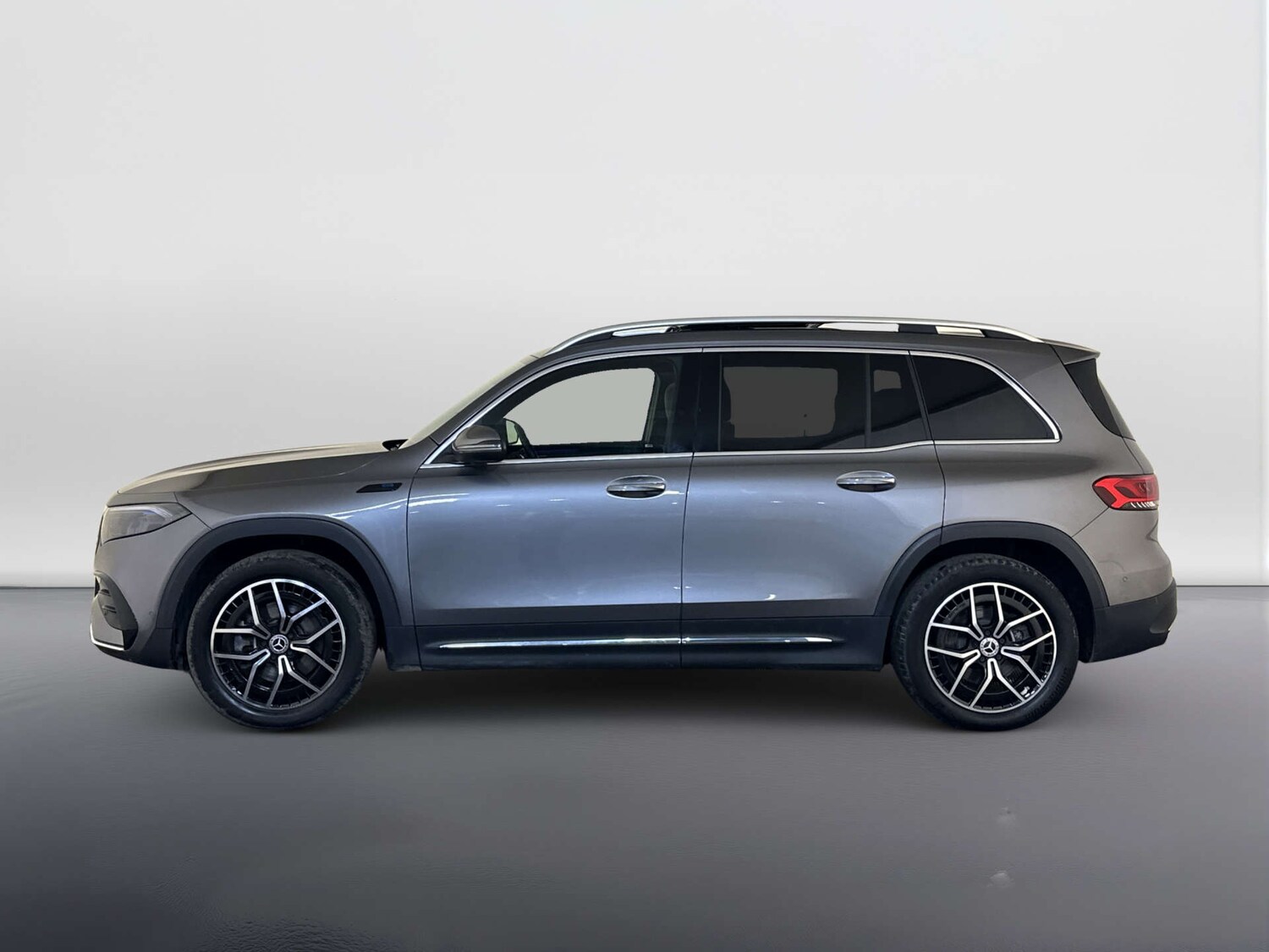 Used Mercedes-Benz EQB 2022 for sale - 77934097: Photo 7