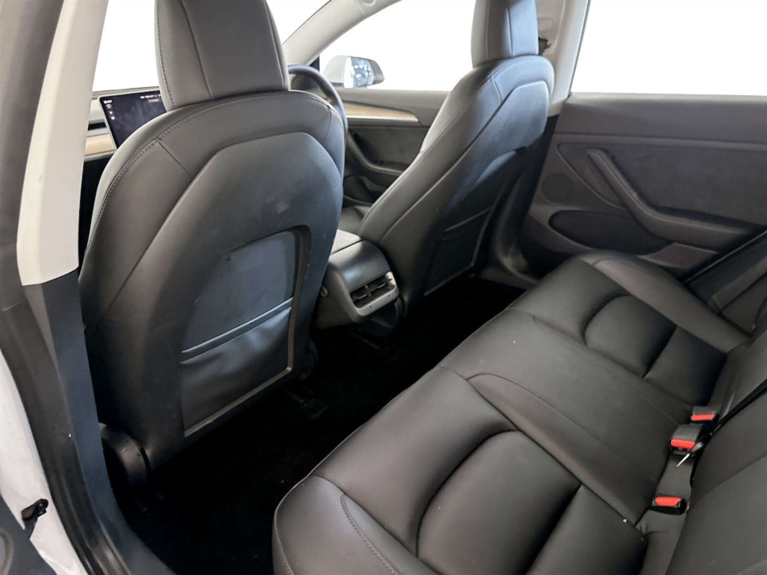 Used Tesla Model 3 2021 for sale - 77249248: Photo 14