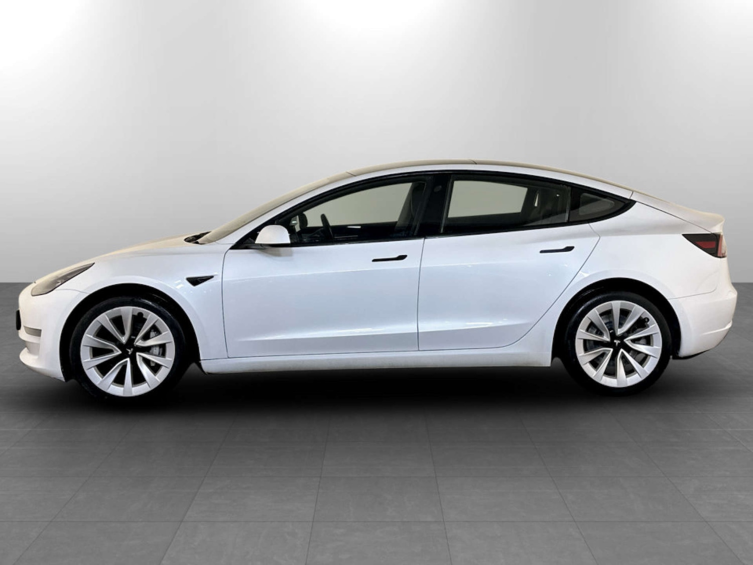 Used Tesla Model 3 2021 for sale - 77249248: Photo 7