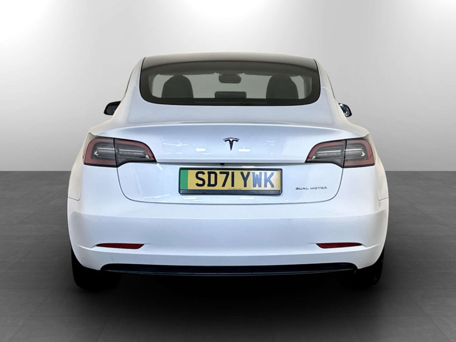 Used Tesla Model 3 2021 for sale - 77249248: Photo 9