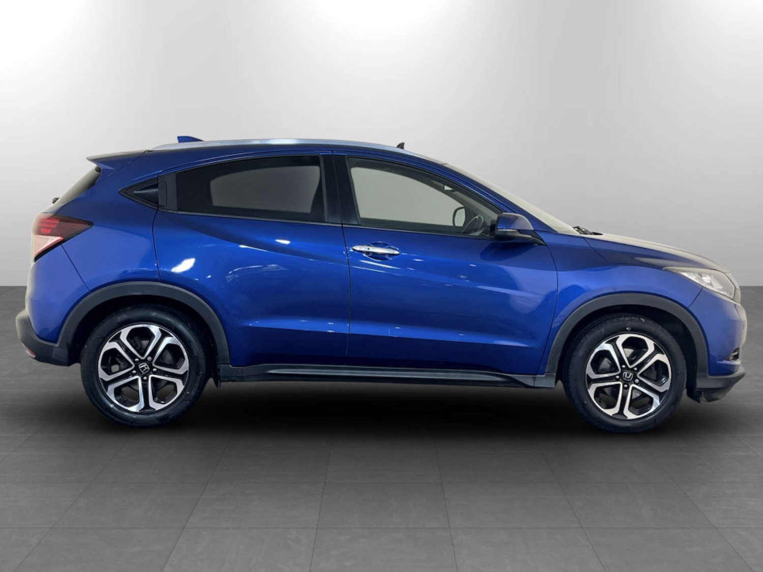 Used Honda HR-V 2018 for sale - 77355508: Photo 10