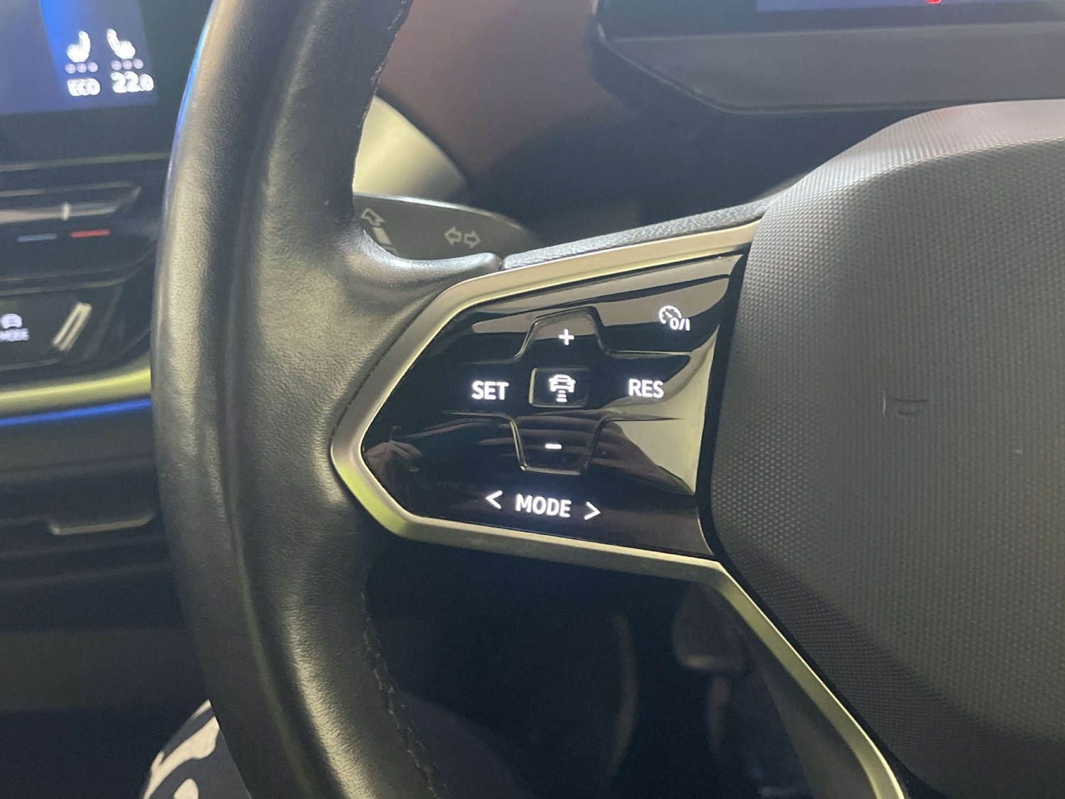 Used Volkswagen ID.4 2021 for sale - 77905848: Photo 17