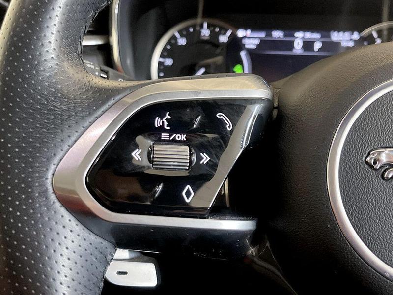 Used Jaguar F-Pace 2022 for sale - 76603472: Photo 17