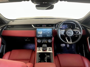 Used Jaguar F-Pace 2022 for sale - 76603472: Photo