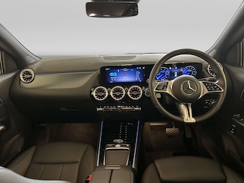 Used Mercedes-Benz EQA 2024 for sale - 78781410: Photo