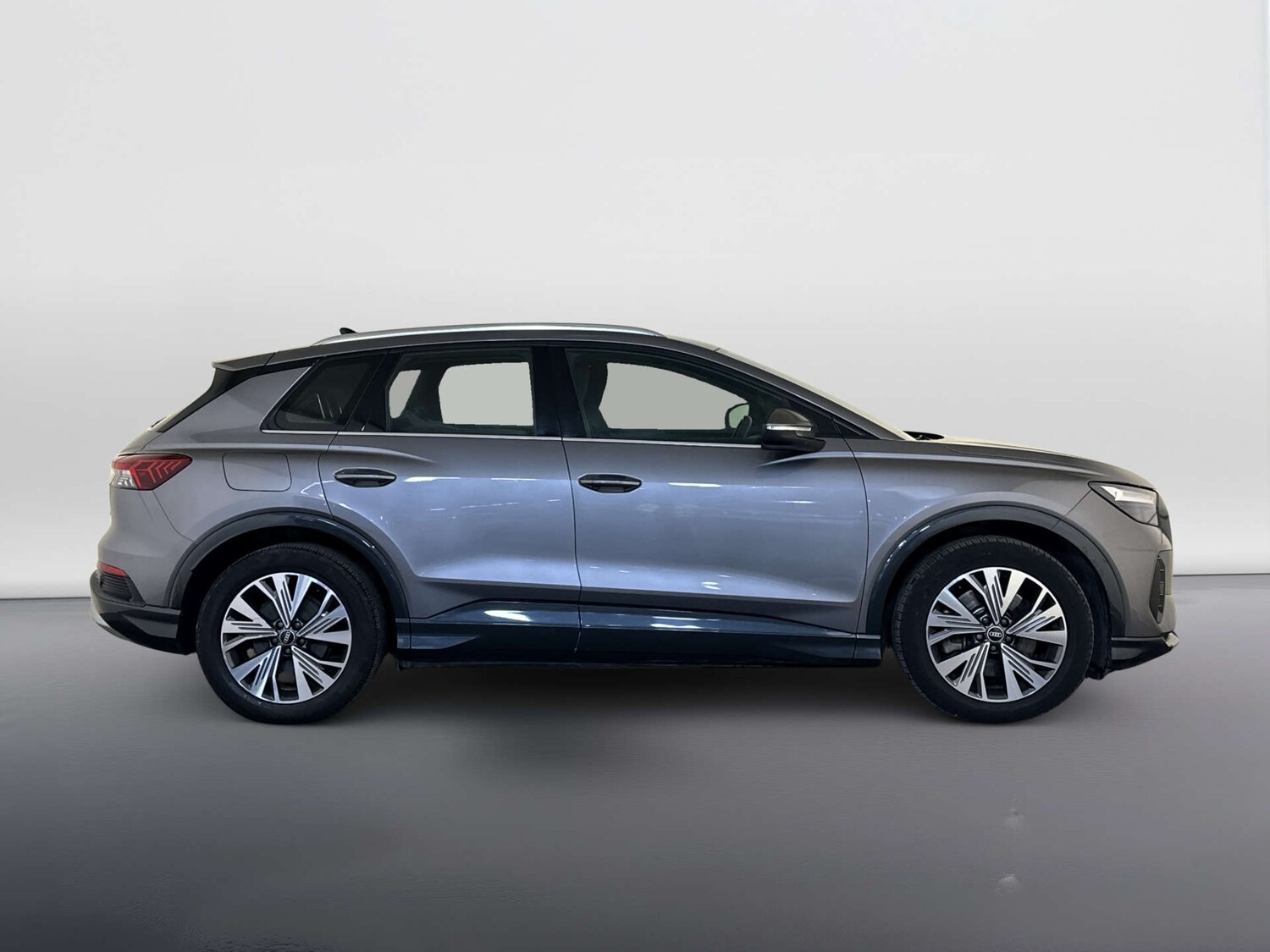 Used Audi Q4 e-tron 2021 for sale - 77880479: Photo 11