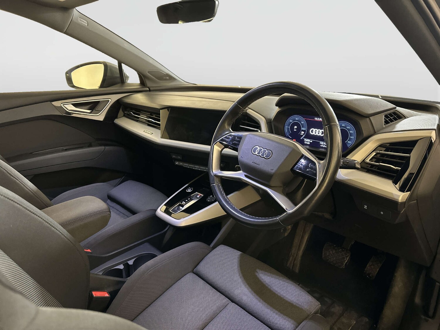 Used Audi Q4 e-tron 2021 for sale - 77880479: Photo 15