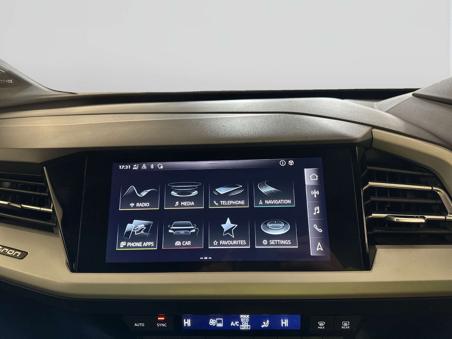 Used Audi Q4 e-tron 2021 for sale - 77880479: Photo 21