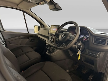 Used Renault Trafic 2023 for sale - 78819575: Photo