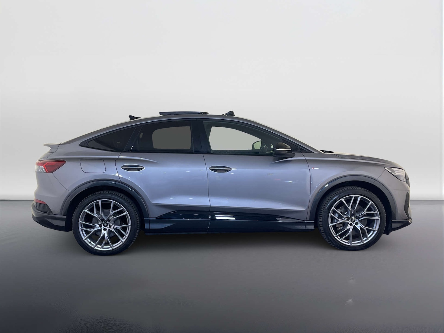 Used Audi Q4 e-tron 2022 for sale - 78032009: Photo 12