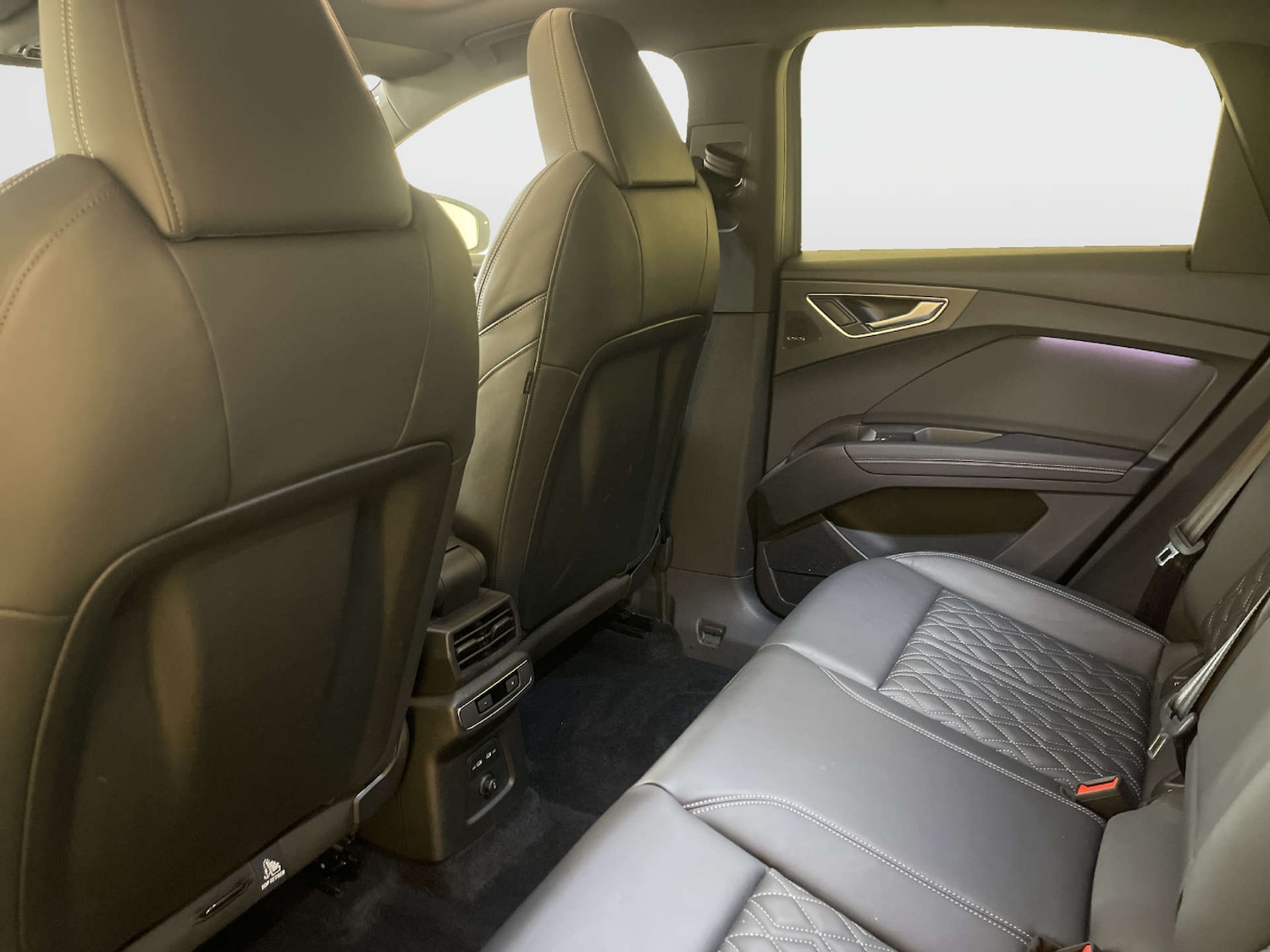 Used Audi Q4 e-tron 2022 for sale - 78032009: Photo 15