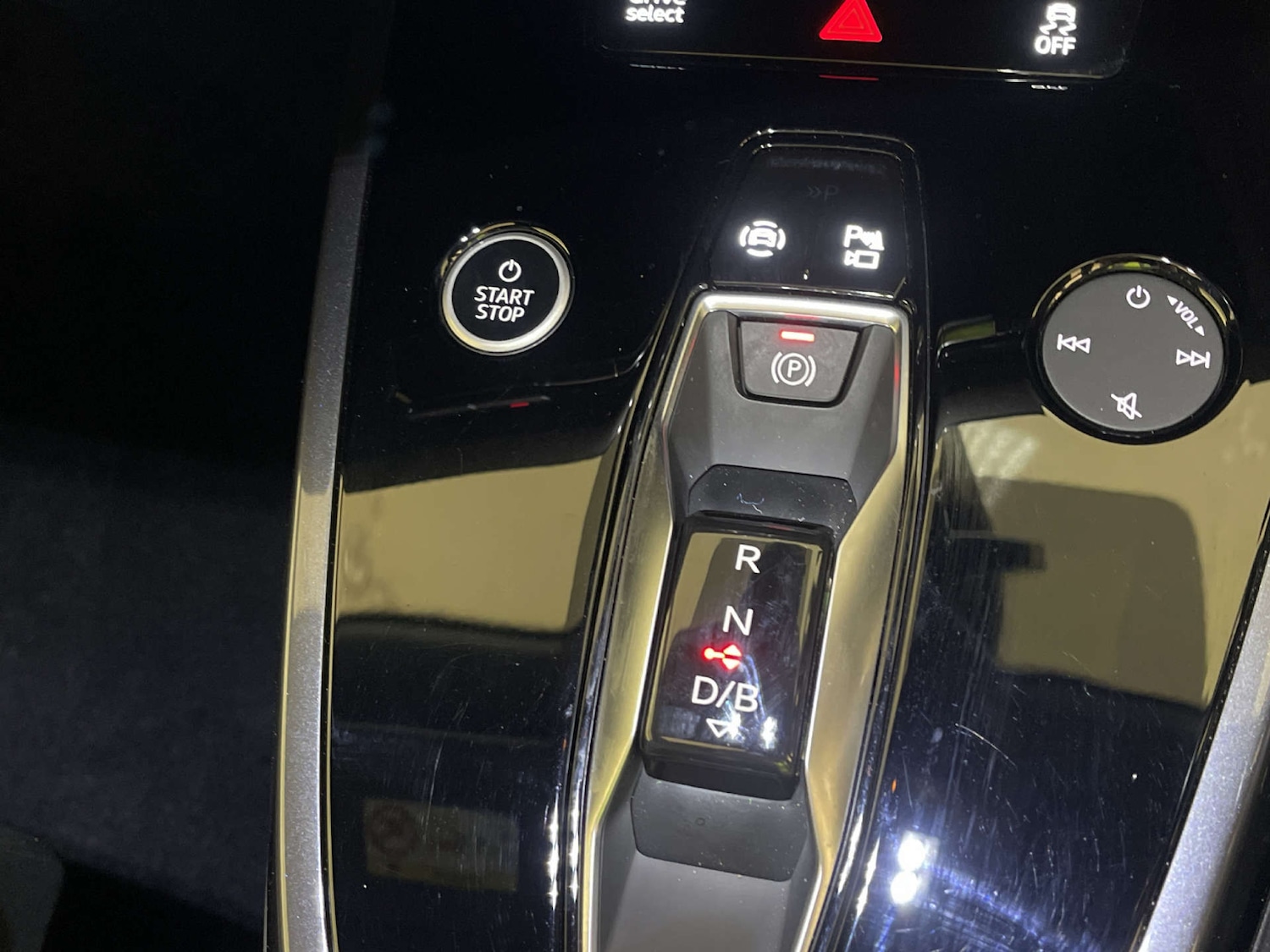 Used Audi Q4 e-tron 2022 for sale - 78032009: Photo 27