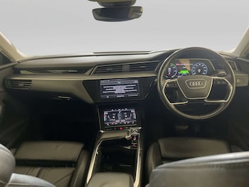 Used Audi e-tron 2021 for sale - 79233003: Photo