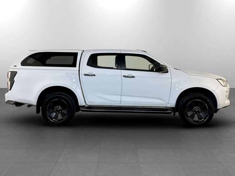 Used Isuzu D-Max 2023 for sale - 76038009: Photo 11