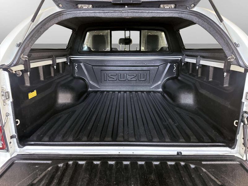 Used Isuzu D-Max 2023 for sale - 76038009: Photo 15