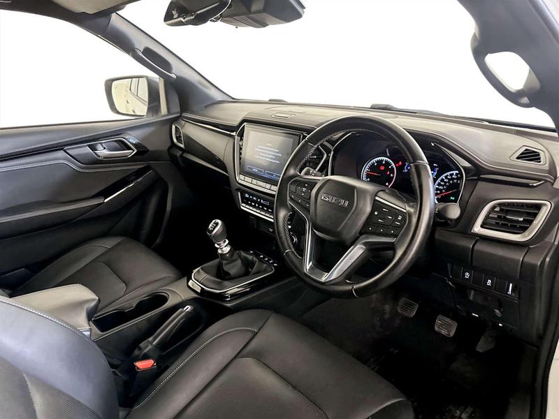 Used Isuzu D-Max 2023 for sale - 76038009: Photo 16