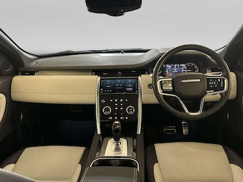 Used Land Rover Discovery Sport 2023 for sale - 79091728: Photo