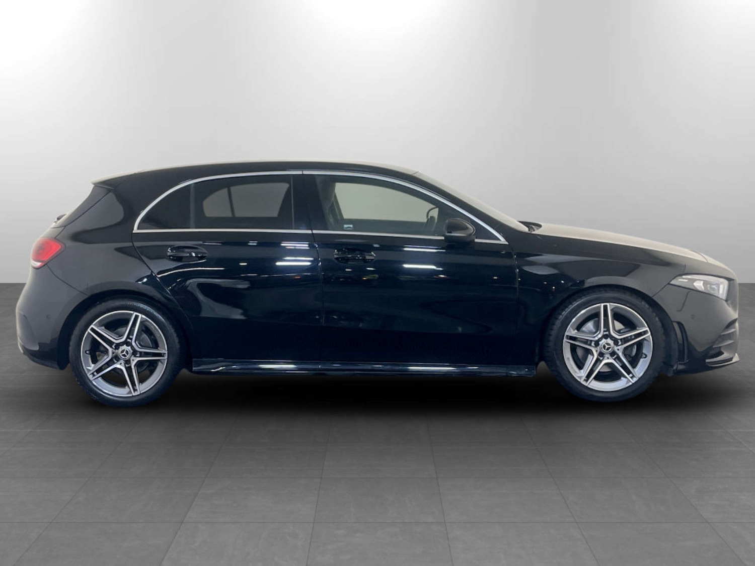 Used Mercedes-Benz A-Class 2020 for sale - 77185230: Photo 11