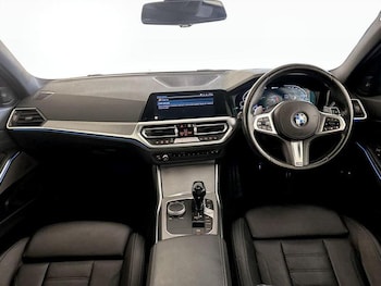 Used BMW 3 Series 2021 for sale - 76302660: Photo 3