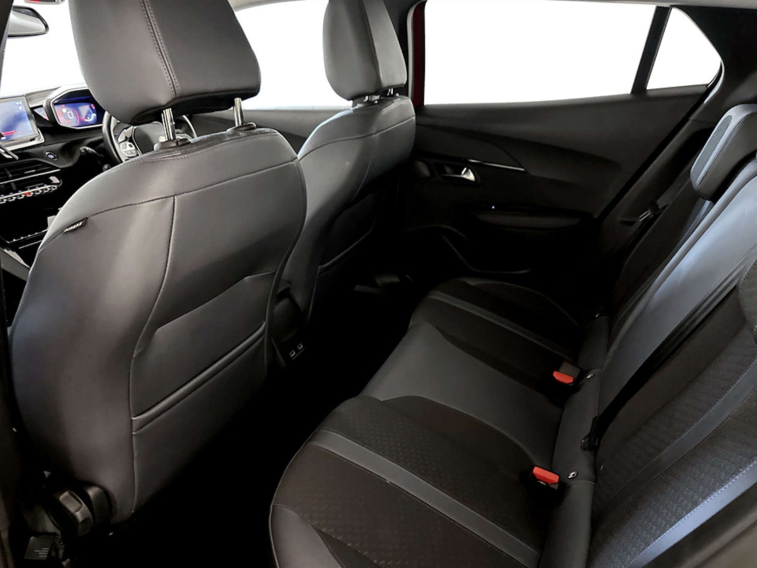 Used Peugeot 2008 2020 for sale - 77185179: Photo 14