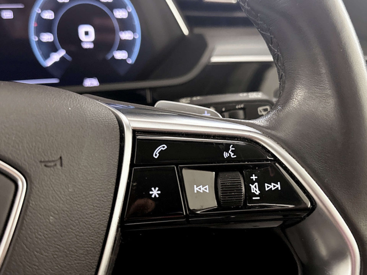 Used Audi e-tron 2021 for sale - 77778109: Photo 20