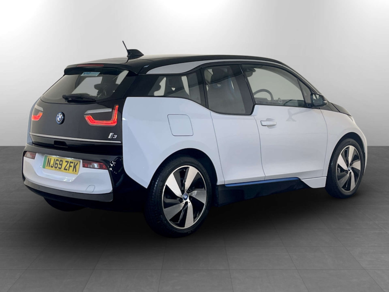 Used BMW i3 2019 for sale - 77694617: Photo 10