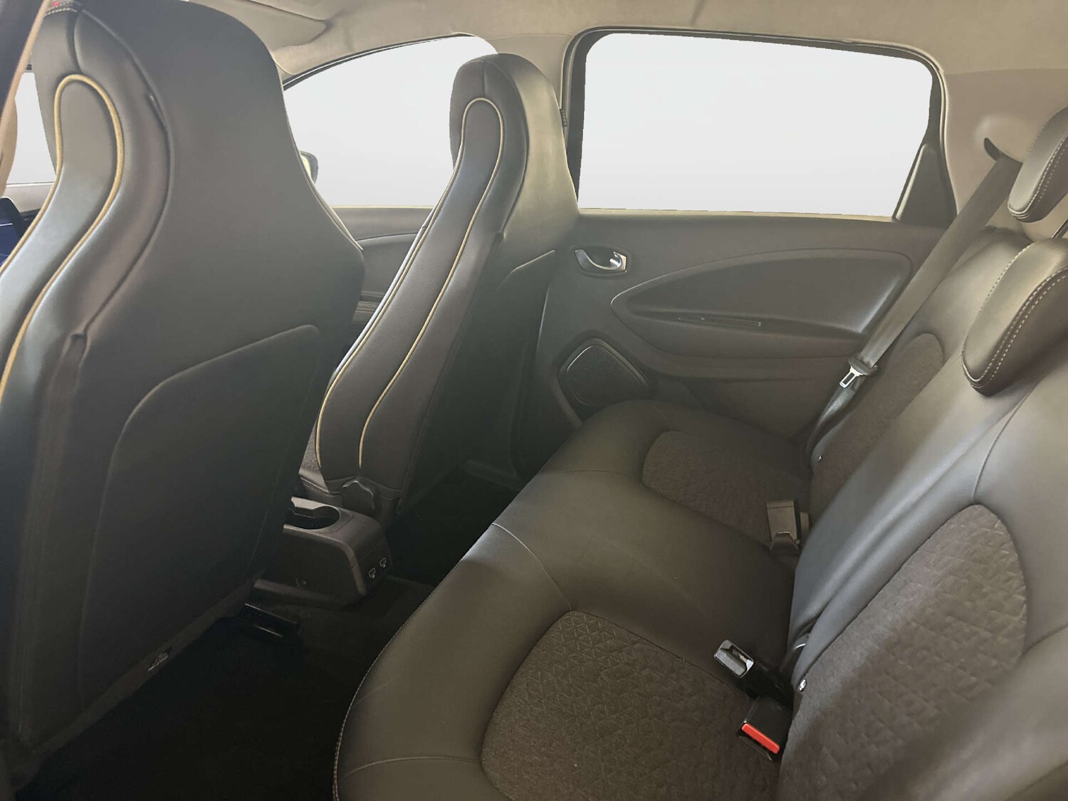 Used Renault Zoe 2023 for sale - 77905846: Photo 14