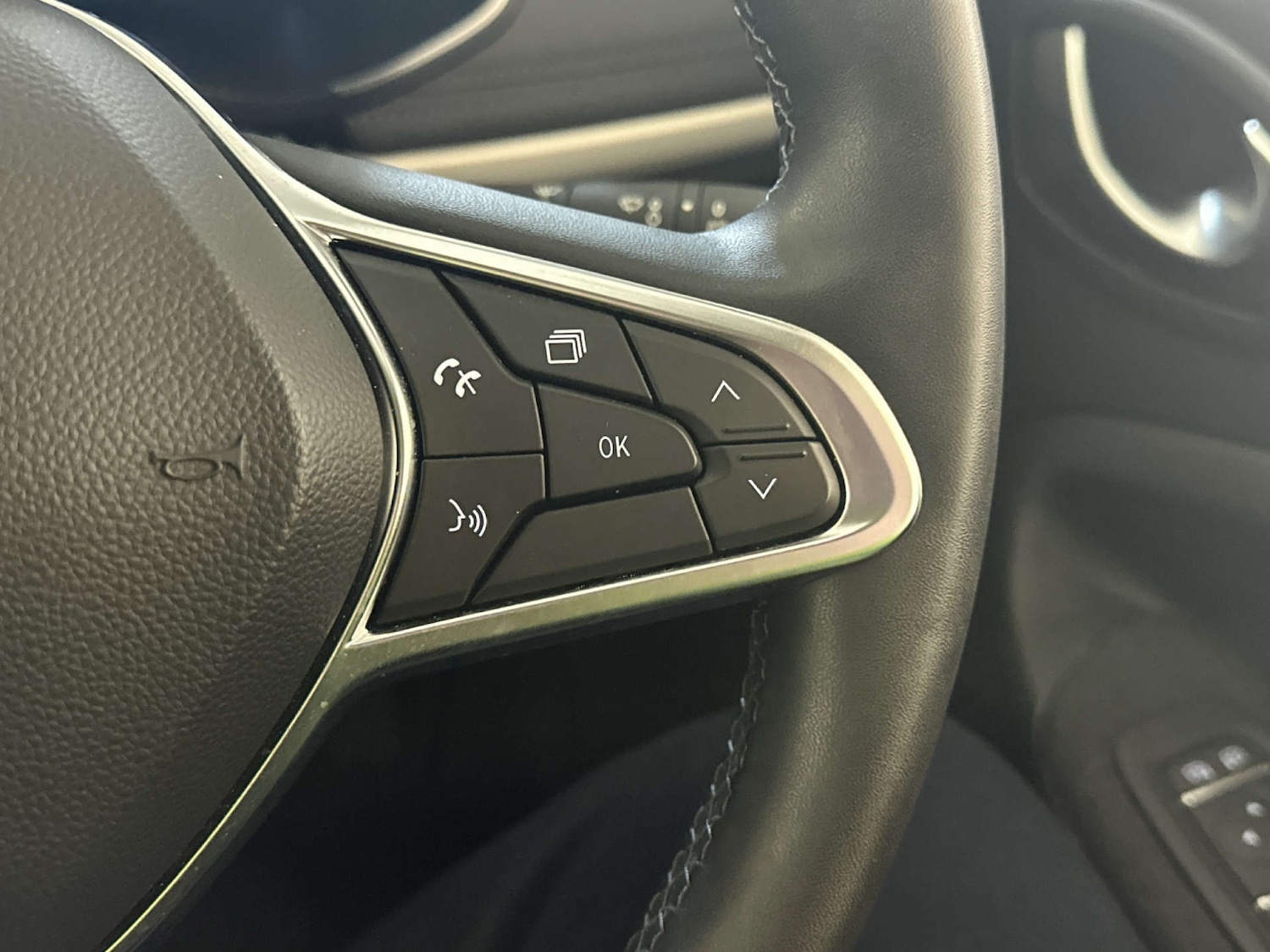 Used Renault Zoe 2023 for sale - 77905846: Photo 19