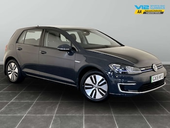 Used Volkswagen Golf 2018 for sale - 77326105: Photo
