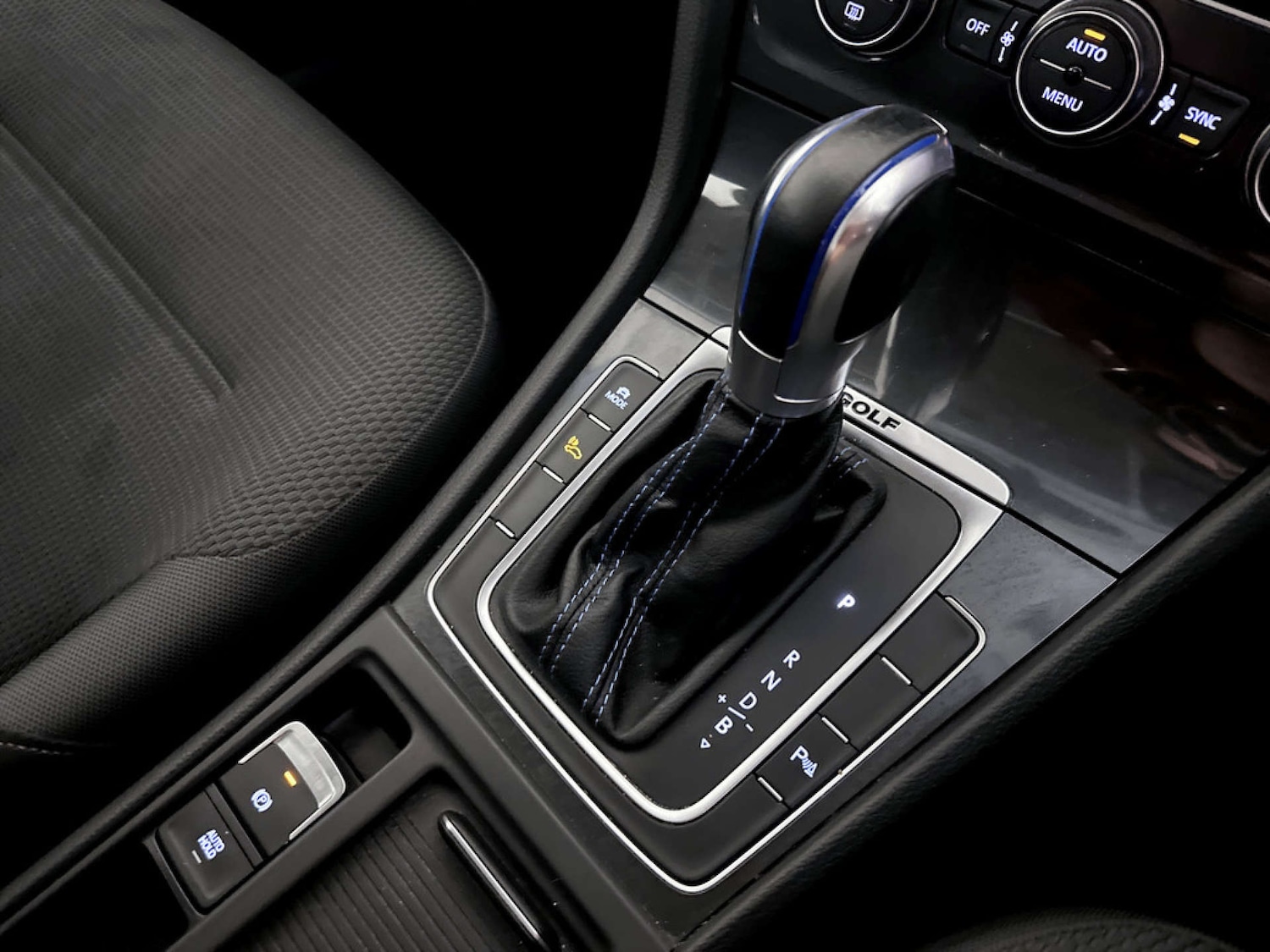 Used Volkswagen Golf 2018 for sale - 77326105: Photo 27