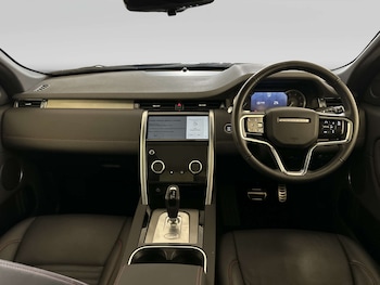 Used Land Rover Discovery Sport 2022 for sale - 78851350: Photo
