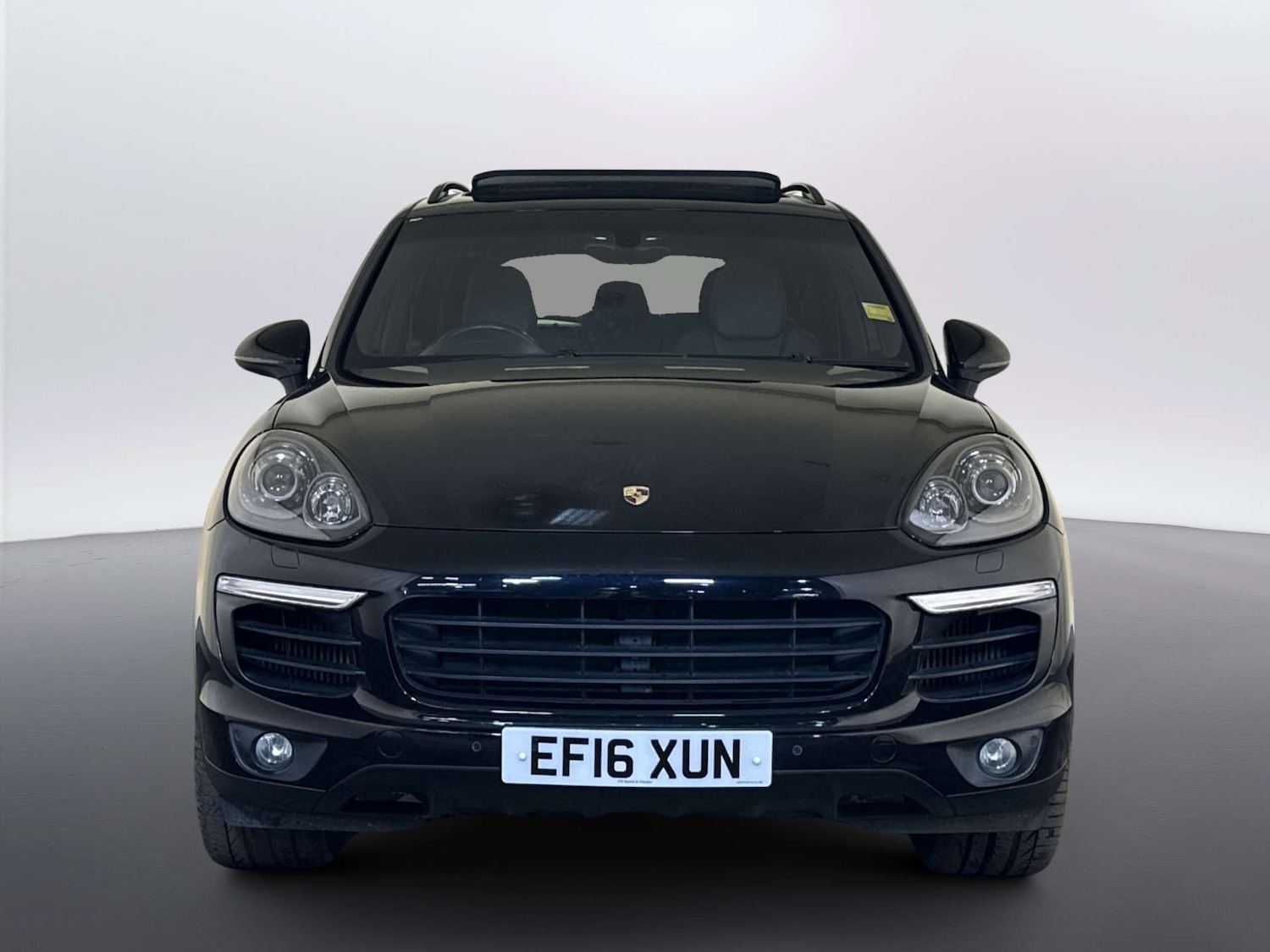 Used Porsche Cayenne 2016 for sale - 77937294: Photo 5
