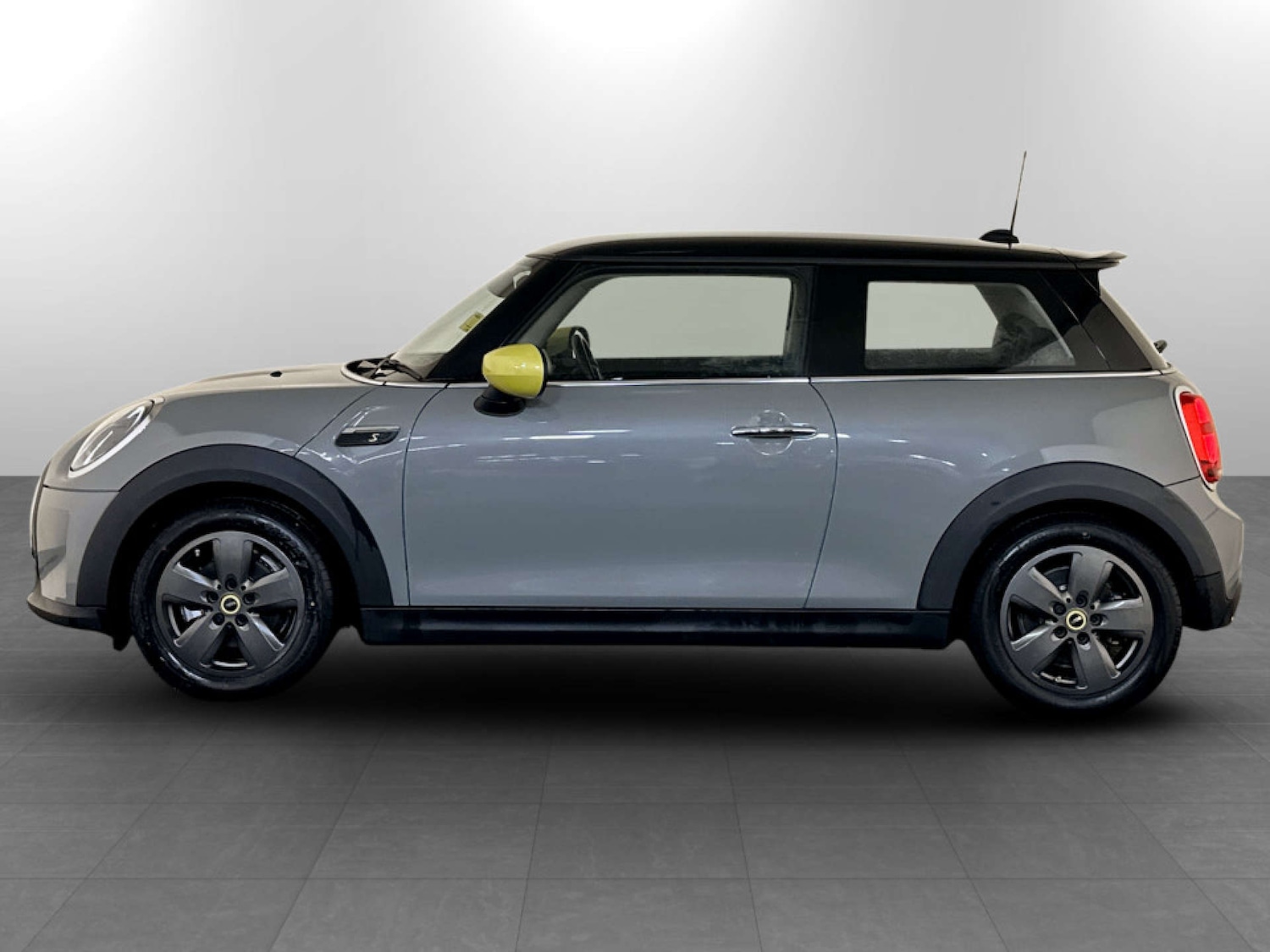 Used MINI Hatch 2022 for sale - 77690696: Photo 7