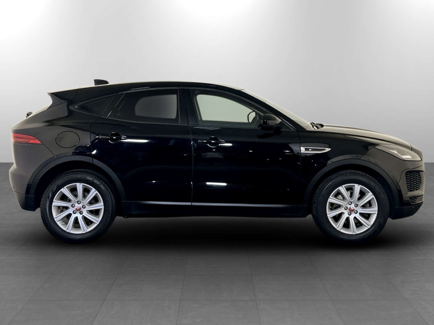 Used Jaguar E-Pace 2020 for sale - 77185212: Photo 11