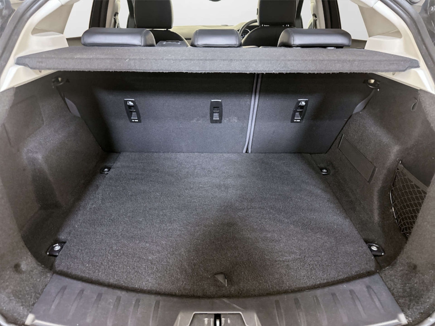 Used Jaguar E-Pace 2020 for sale - 77185212: Photo 15