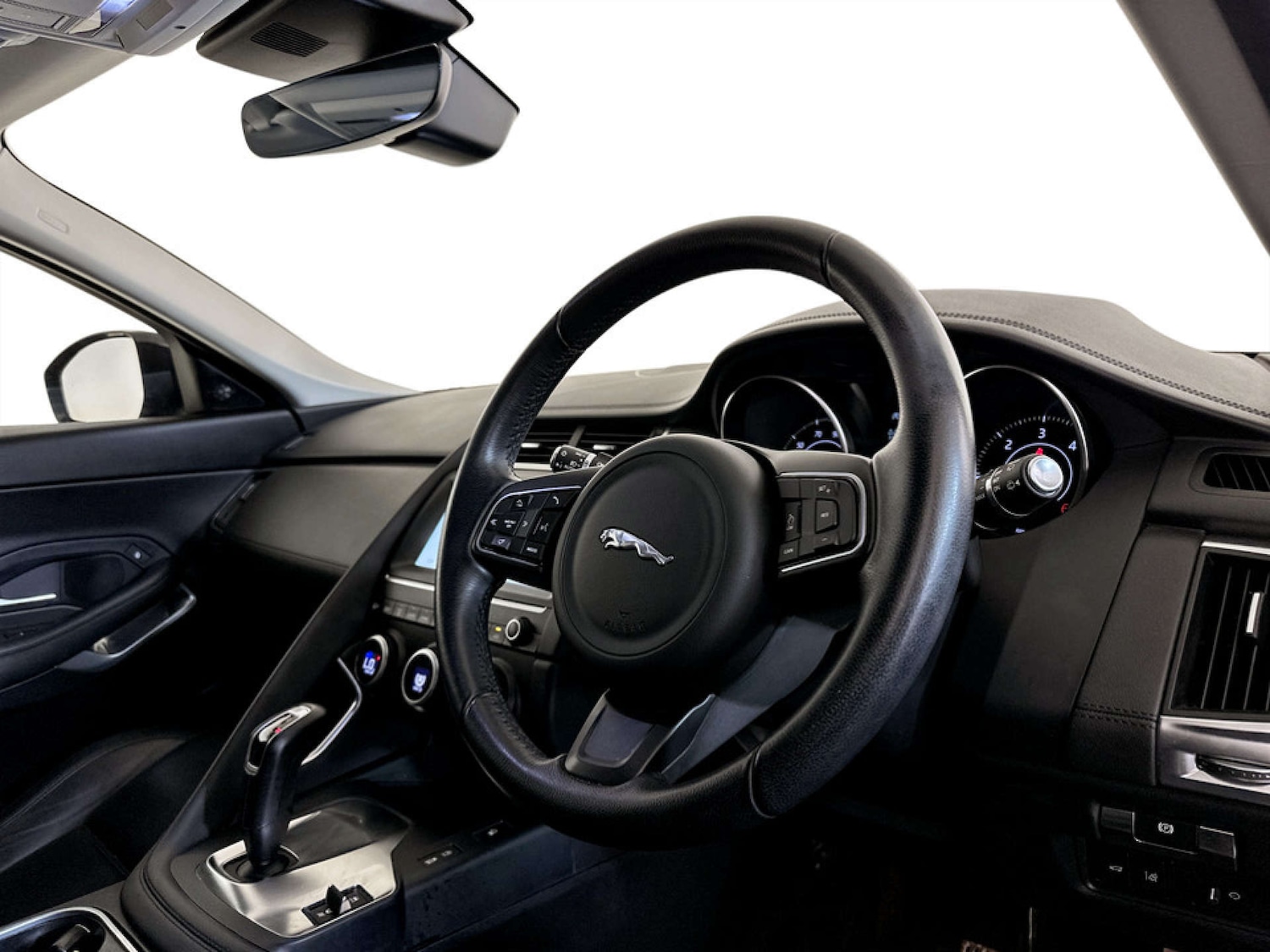 Used Jaguar E-Pace 2020 for sale - 77185212: Photo 16